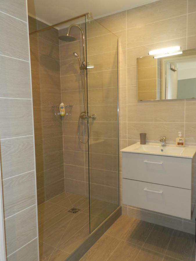 Beautiful 1 Bedroom Flat Ніцца Екстер'єр фото